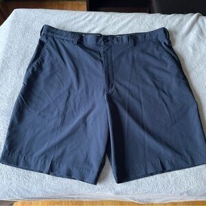 Cutter & Buck dry tec golf shorts, navy blue, size 38